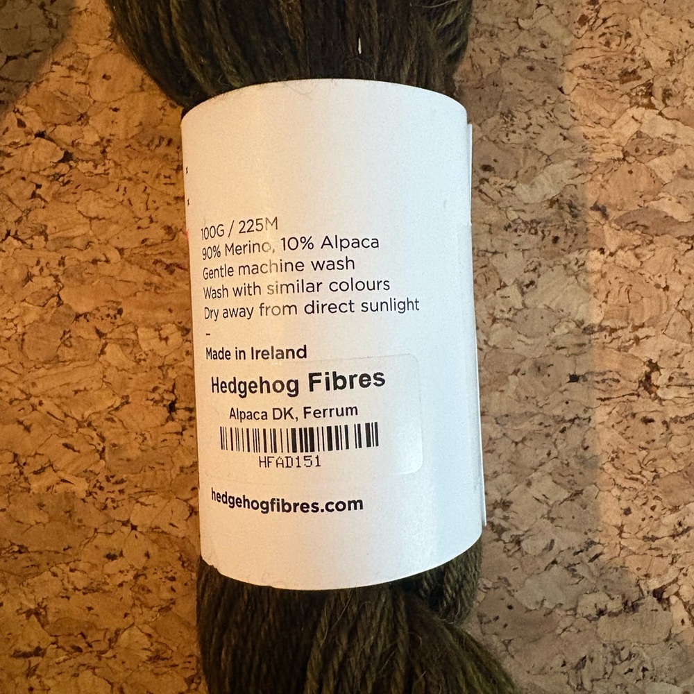 Alpaca DK Yarn - Olive Green - Picture 2 of 4